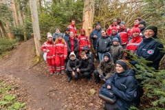 02.04.2022, GER, Bayern, Passau: Ausbildung des Wasserwacht Bezirks Niederbayern Oberpfalz in Passau Hals zum Thema Frühblüher. Gruppenfoto.