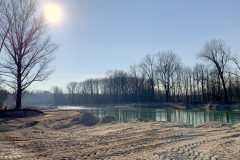 Februar-18